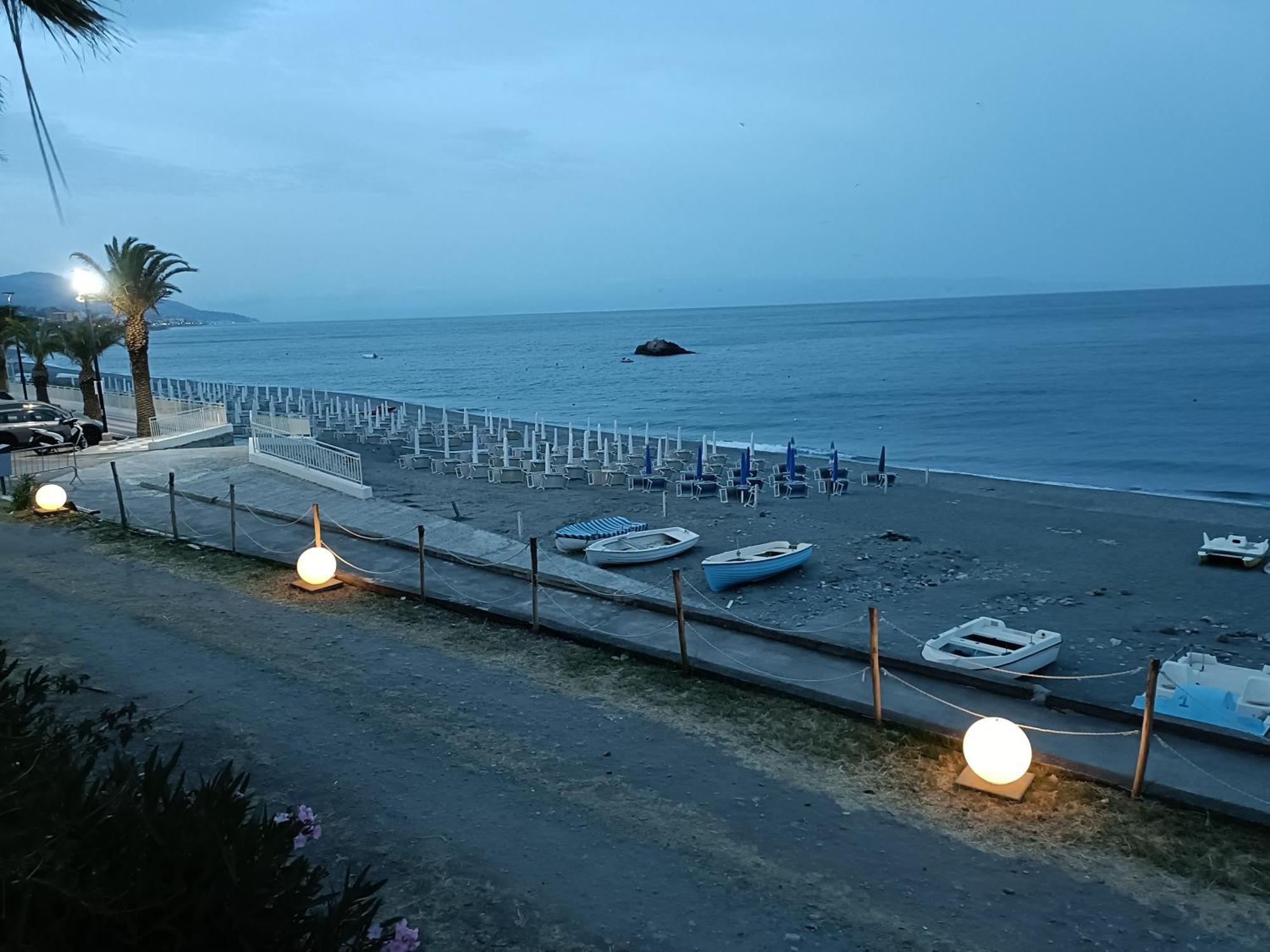 SantʼAlessio Siculo Casa Vacanze Margarita מראה חיצוני תמונה
